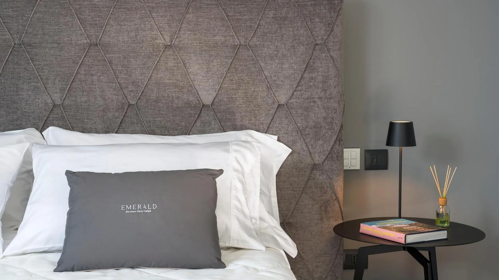 ****  Emerald Hotel Residence Cefalu Italy