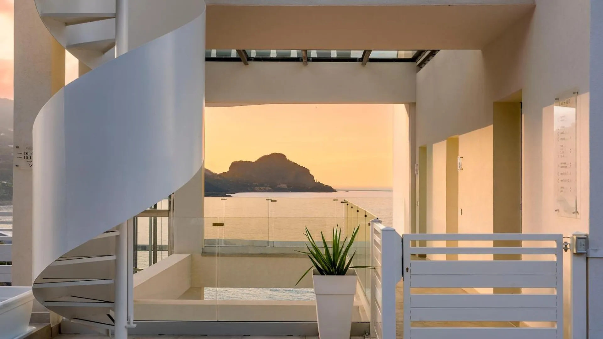 Emerald Hotel Residence Cefalu